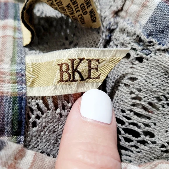 BKE Women Plaid Button Front Shirt Size Medium Lace Back Panels Western Boho Y2K - Picture 10 of 12